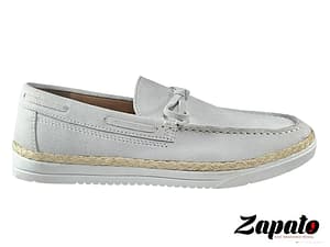 Find Off White Suede Loafer SH579